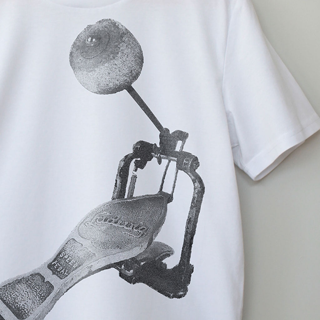 KICk. Image Detail. Contemporary Eurorack T-Shirt for Electronic Music Festival T-Shirt – Vegan T-Shirt – PETA Approved and 100% organic cotton