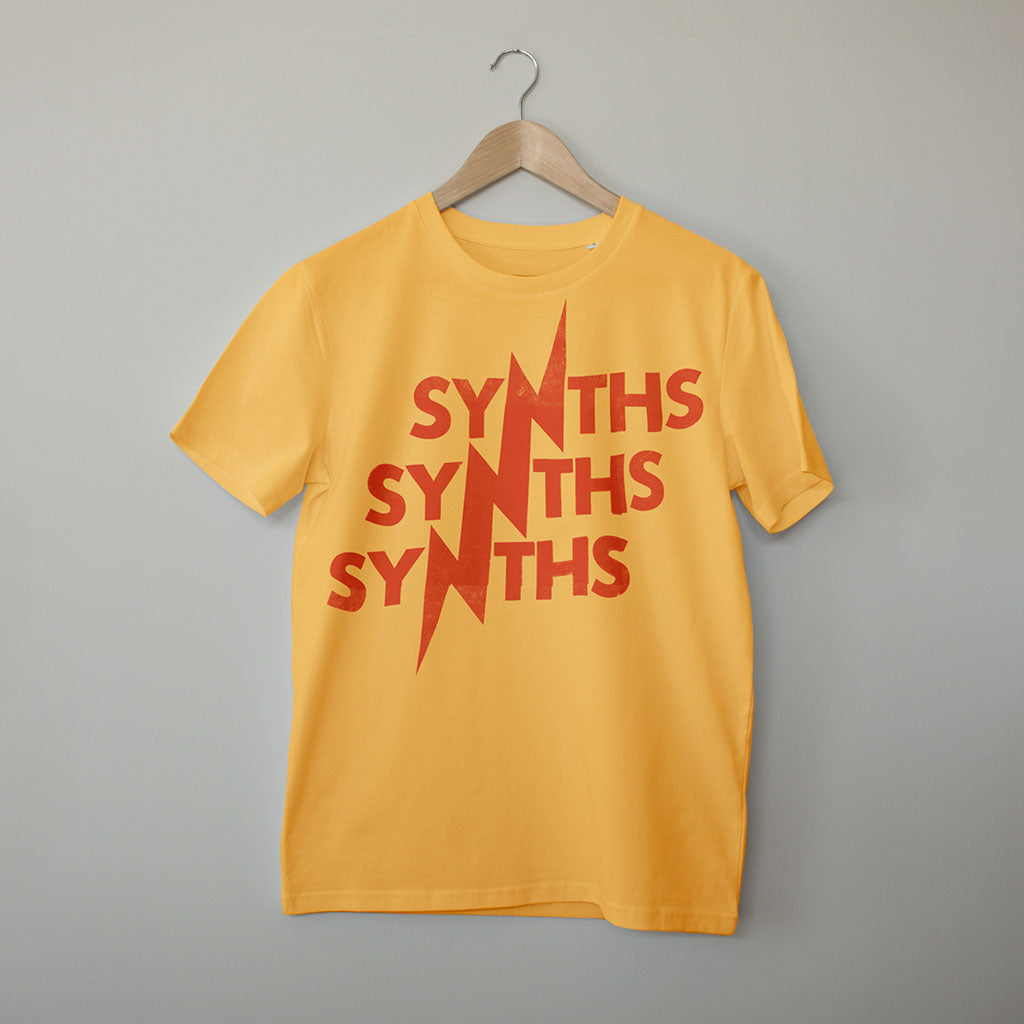 SYNTHS Retro T-Shirt. Contemporary Synth T-Shirt for Electronic Music Festival T-Shirt – Vegan T-Shirt – PETA Approved and 100% organic cotton